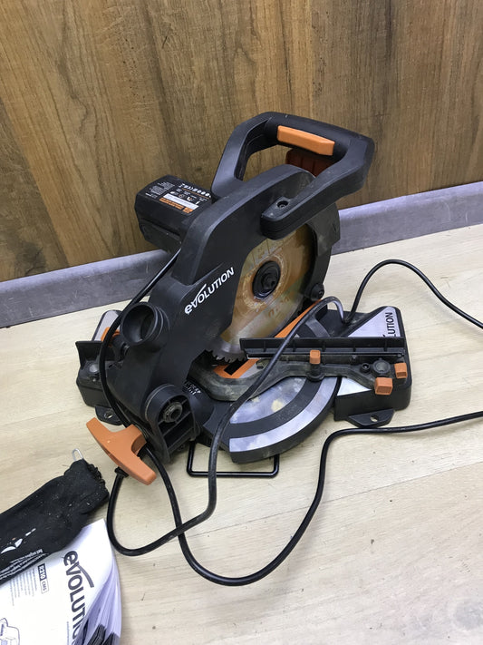 Evolution Power Tools R210CMS Mehrzweck-Gehrungssäge 210 mm, I32443