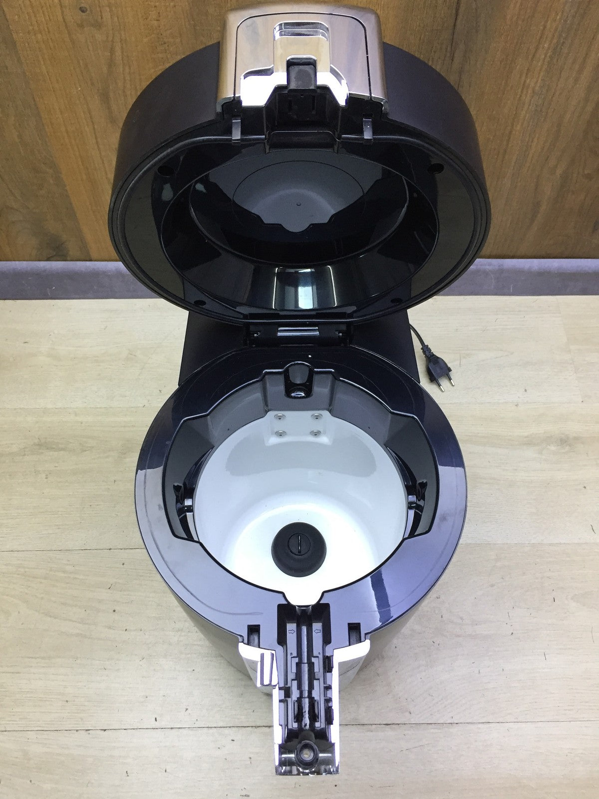 9fc69d1c-6272-4422-ac04-f283c64fdd35