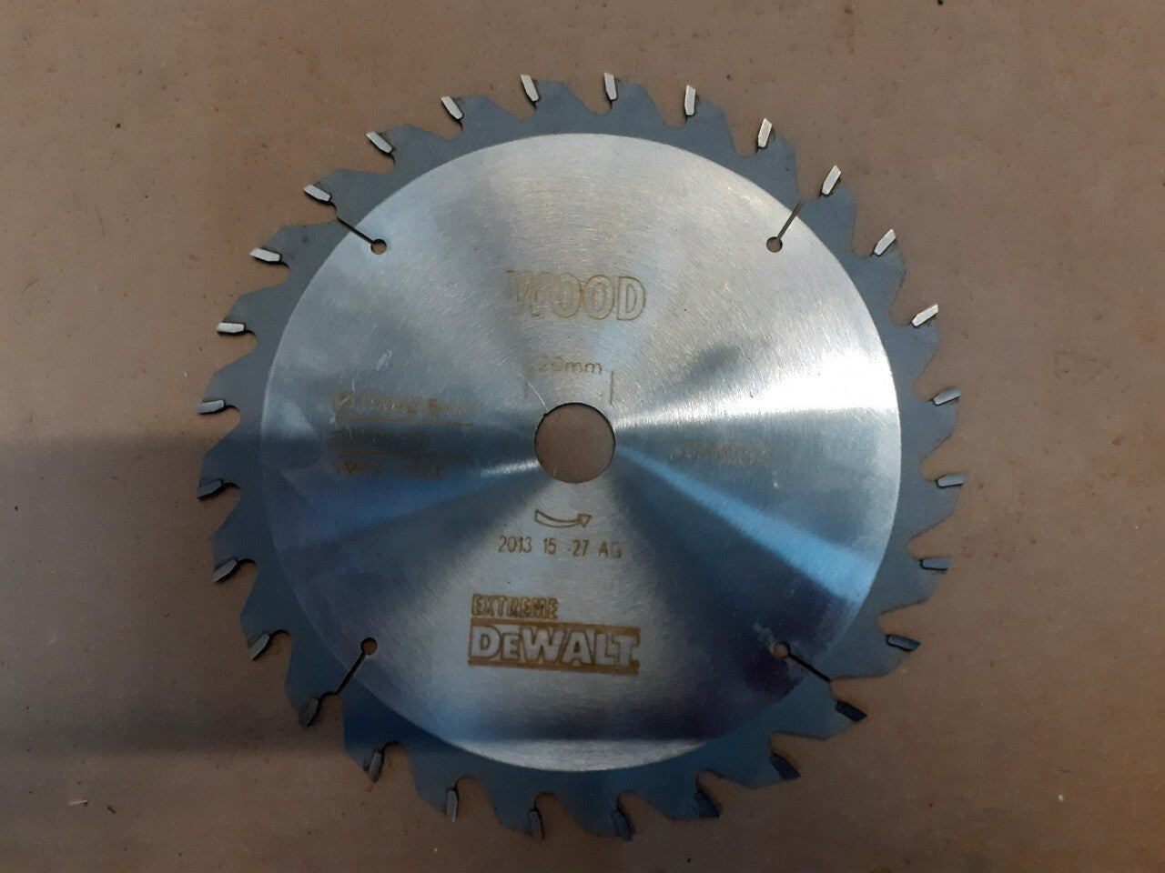 DeWALT Extreme Kreissägeblatt, 190 x 20 x 2.6 28WZ 10 grad, DT4034-QZ, Y10066