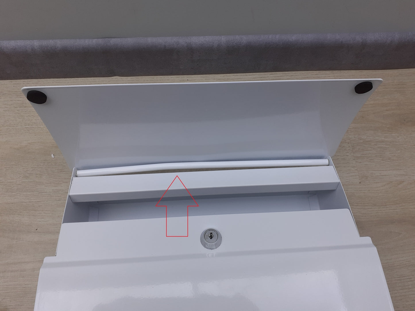 Rottner T05746 Briefkasten Harrow Zylinderschloss mit 2 Schlüssel, Stahl, I17489