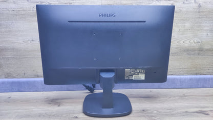 Philips 243V7QDAB/00 Monitor 23.8" FHD 1920x1080 VGA DVI HDMI 60Hz 5ms black 