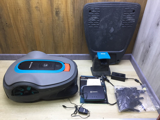 Gardena robotic lawnmower smart SILENO life 750 m² set (19701-60), I33292