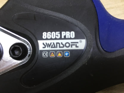 SWANSOFT 8605PRO Akku-Astschere mit Verlängerungskabel, 40mm, 2x 4Ah Akku I33739