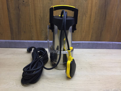 Stanley SXUP1100XDE submersible pump for dirty water (1100 W, 16,500 l/h), I33030 
