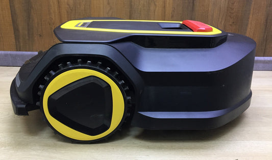 Kärcher RCX 6 robotic lawnmower Performance up to 3,000 m² All-wheel drive GPS RTK camera 