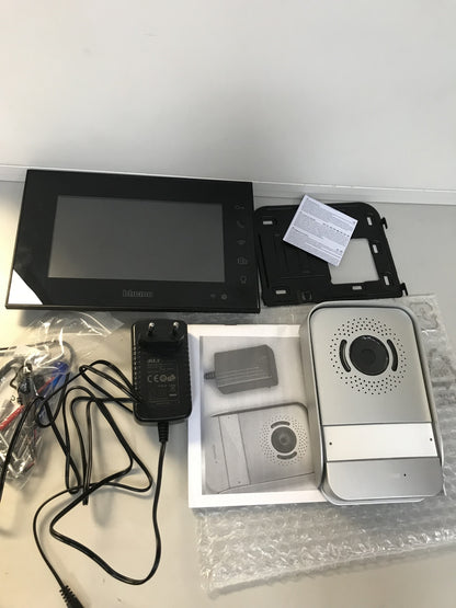 Bticino 318015 Easykit Video-Gegensprechanlage, Touchscreen 7 Zoll, I32191