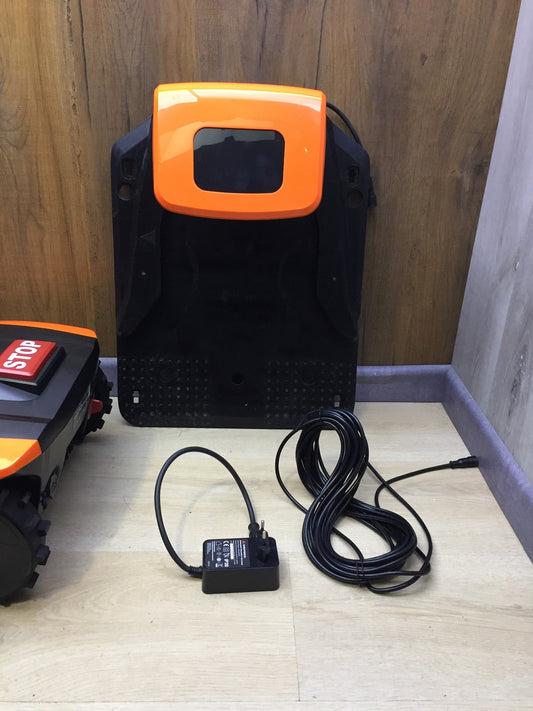 Yard FORCE robotic lawnmower EasyMow 260B up to 260 sqm, I33512