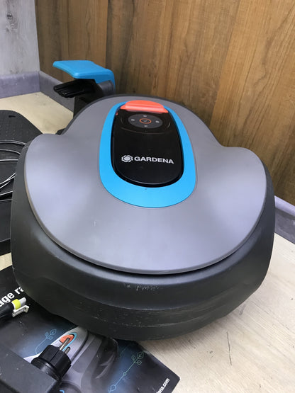 Gardena 15201-26 Robotic Lawnmower SILENO minimo 250m², I32719