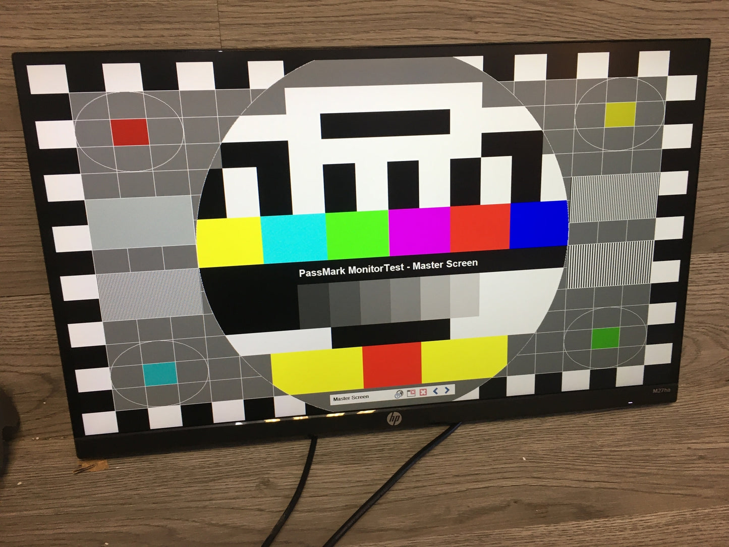HP M27ha Monitor 27" FHD 1920x1080 IPS VGA HDMI DP 60Hz Speakers 