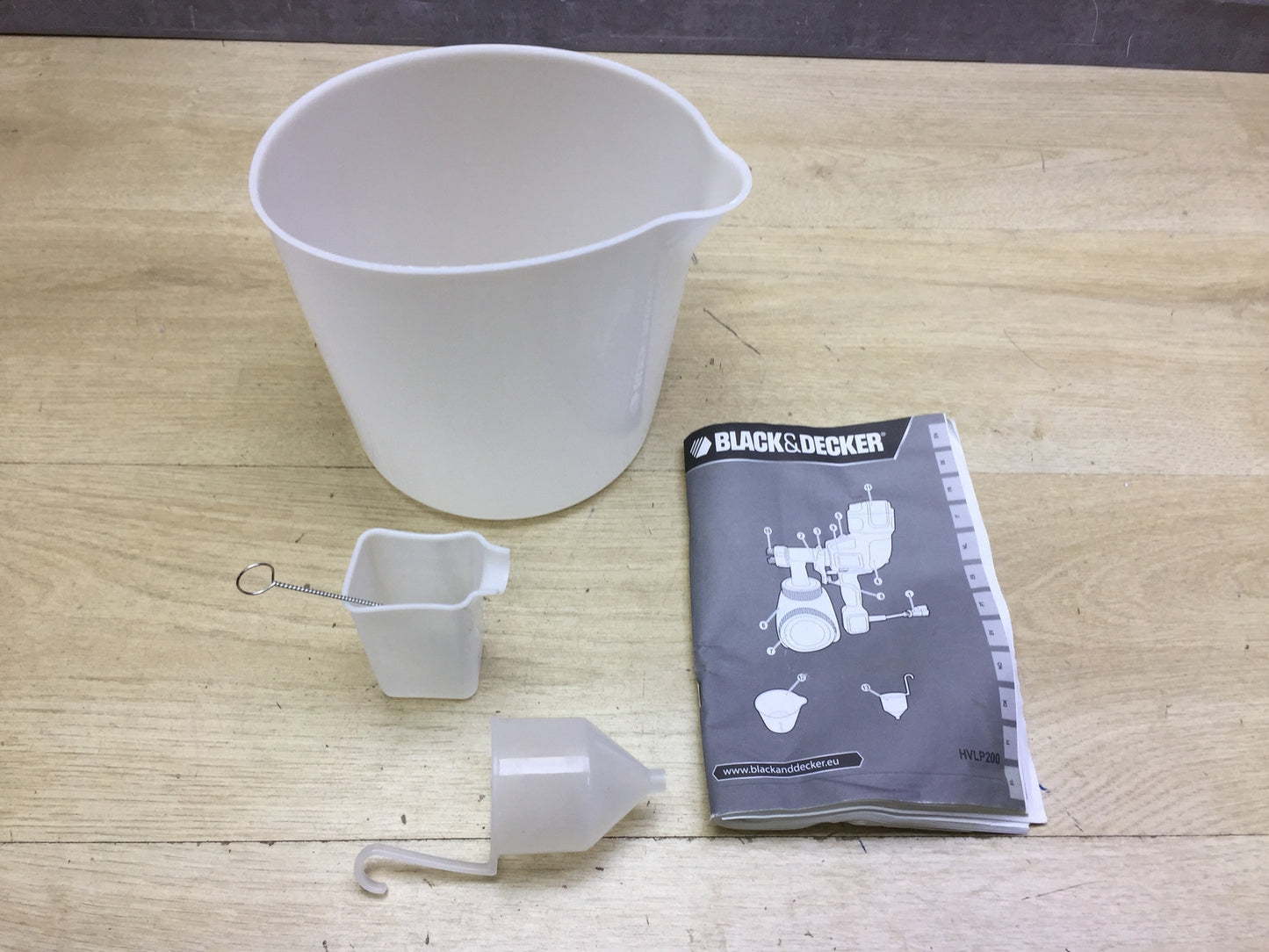 Black & Decker HVLP200 Niederdruck-Spritzpistole 400 W, I32712