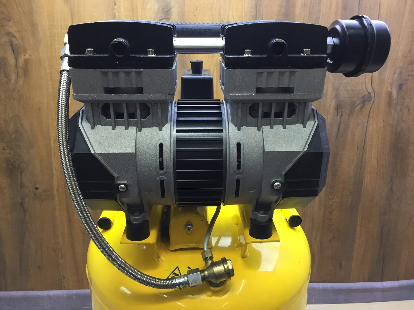 Stanley SXCMS1350VE Siltek Silent Air Elektro-Kompressor 50l 955W, I34175