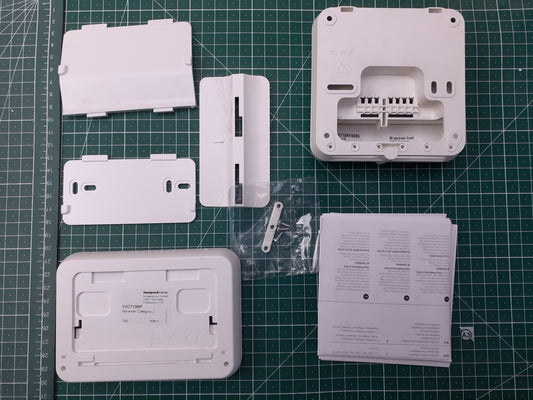 Honeywell T3R 7-Tage Programmierbarer Drahtloser Thermostat, I13676