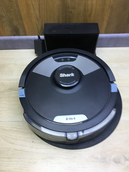 Shark AI Ultra robot vacuum with mop RV2600WDEU, I29759