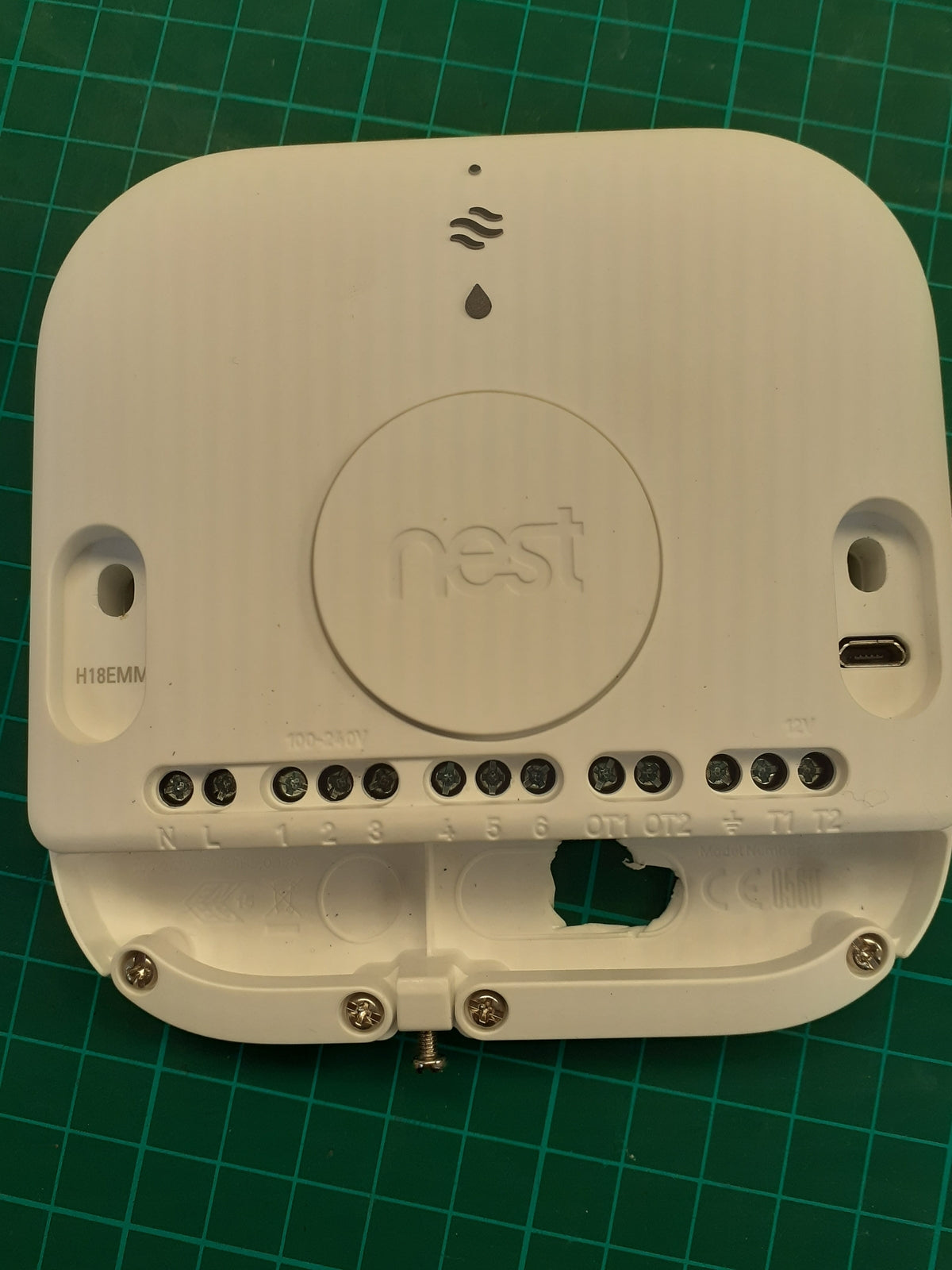 Nest Selbstlernendes Thermostat 3. Generation, Weiß, I04984