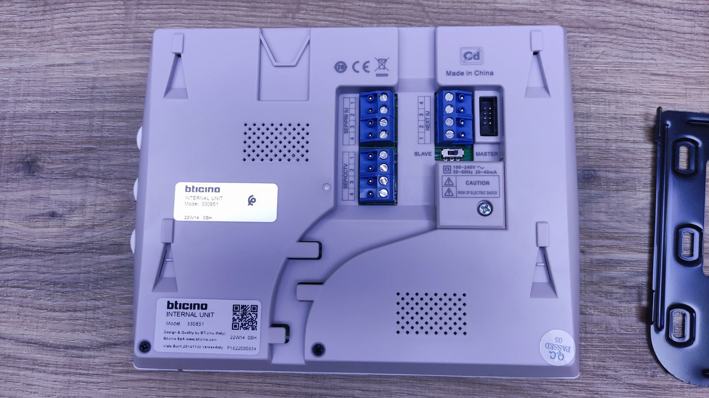 BTicino 330851 zusätzlicher Monitor, Displaygröße 17,8 cm, I30555