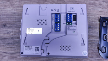 BTicino 330851 zusätzlicher Monitor, Displaygröße 17,8 cm, I30555