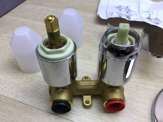 Paini Einbau-Einhebelmischer für Dusche mit 2-Wege-Drehumsteller, I21469