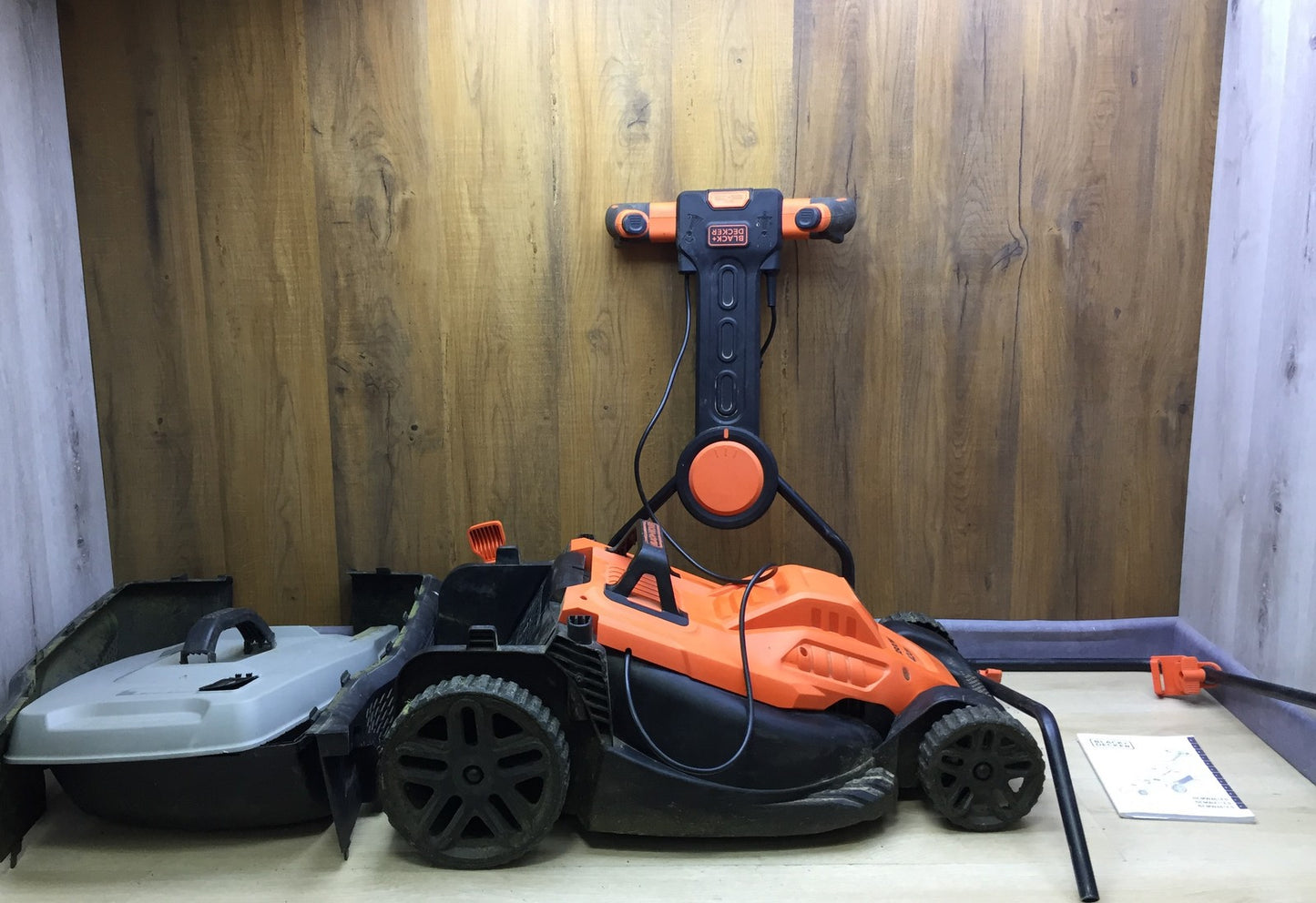 Black&Decker BEMW481ES Elektro-Rasenmäher 1800W Arbeitsbreite 42cm, I34237