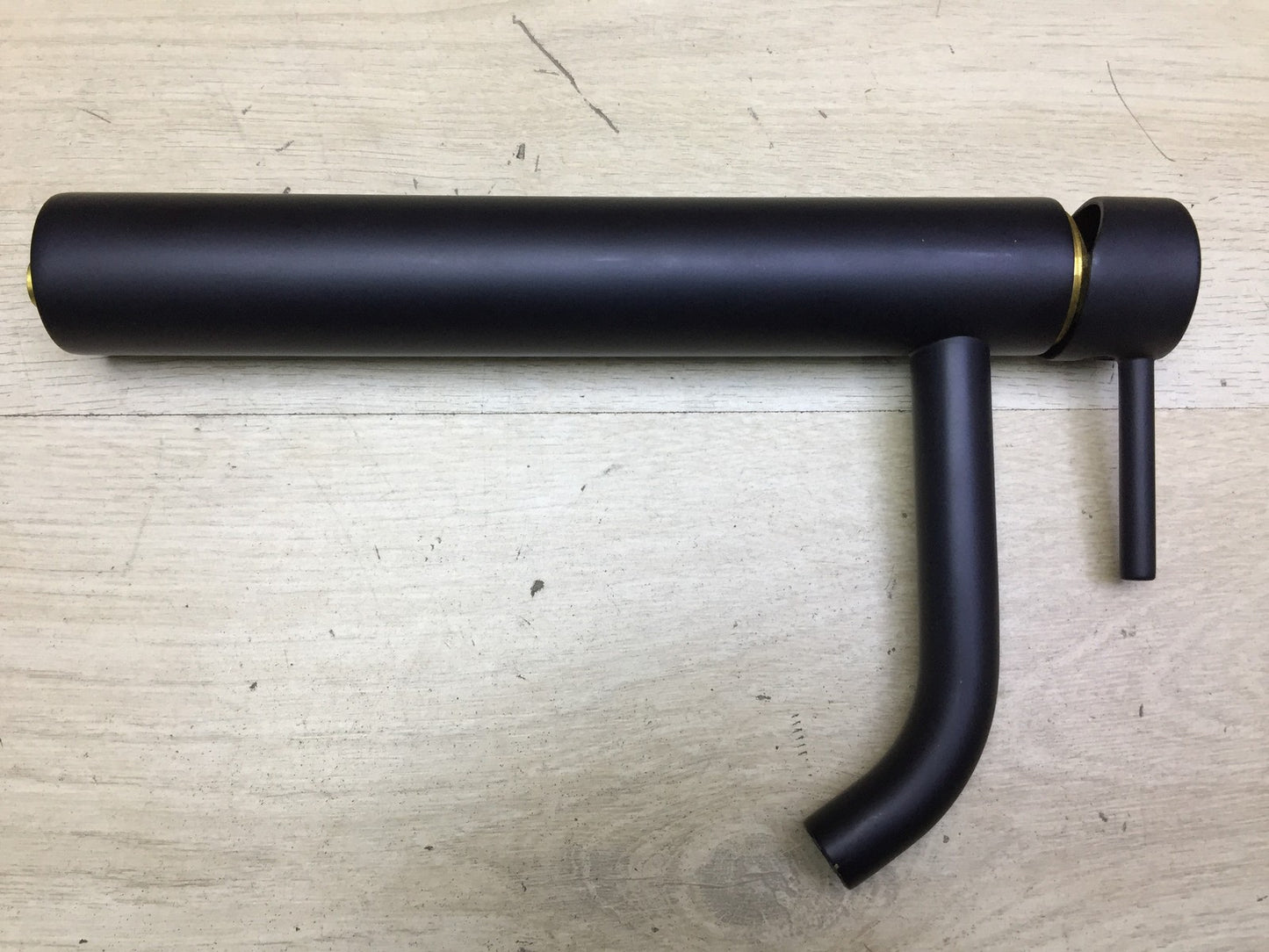 Bächlein Badarmatur Susara hoch Matt Schwarz, Bad Wasserhahn, I33501