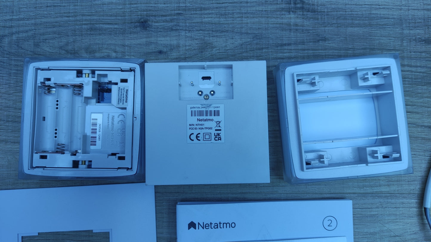 Netatmo Pack Smart Thermostat + 3 Thermostatic Heads, Remote Control, I32346