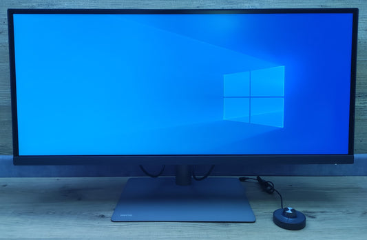 BenQ PD3420Q graphics monitor 34" ultrawide 3440x1440 HDR 21:9 USB-C IPS panel 