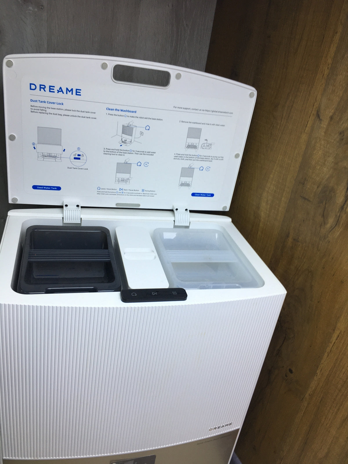 DREAME L20 Ultra Complete robot vacuum cleaner with mop function RLX41CE, I31095