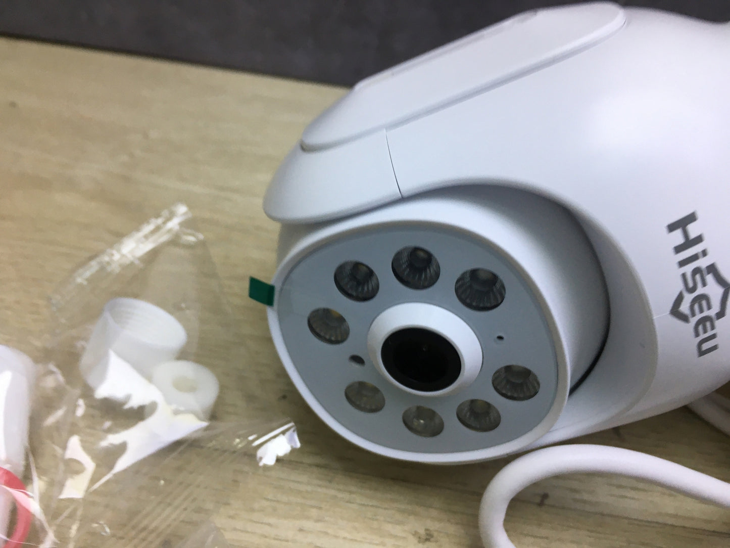 Hiseeu A017-V2.0 Überwachungsset mit 4 Kamera und Monitor, I31402