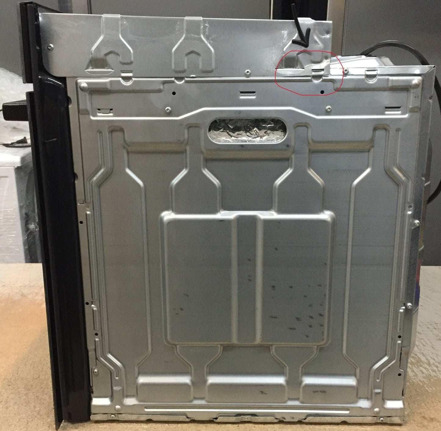 Gorenje BSA6747A04BG Einbau Backofen mit Dampfunterstützung 77 L SteamAssist