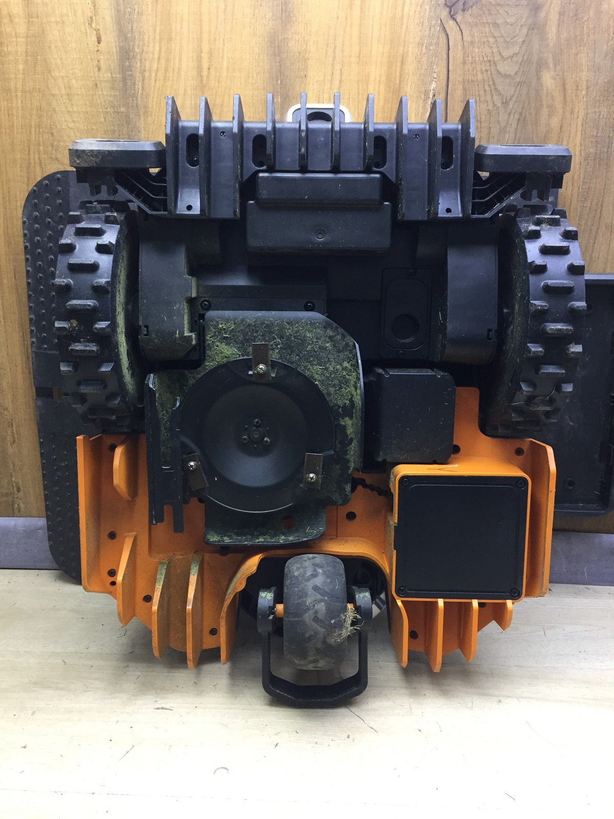 WORX Landroid Vision M800 Mähroboter WR208E.1 für Gärten bis 800m², I34185