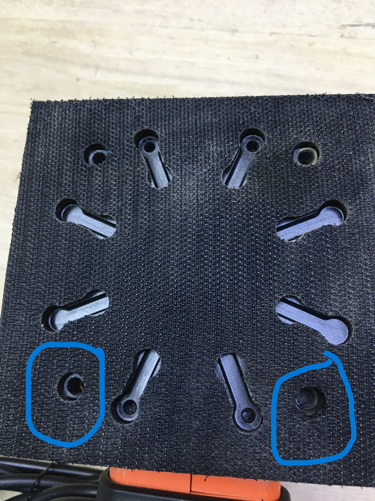 Black & Decker KA401 Schwingschleifer 170 W, I31295