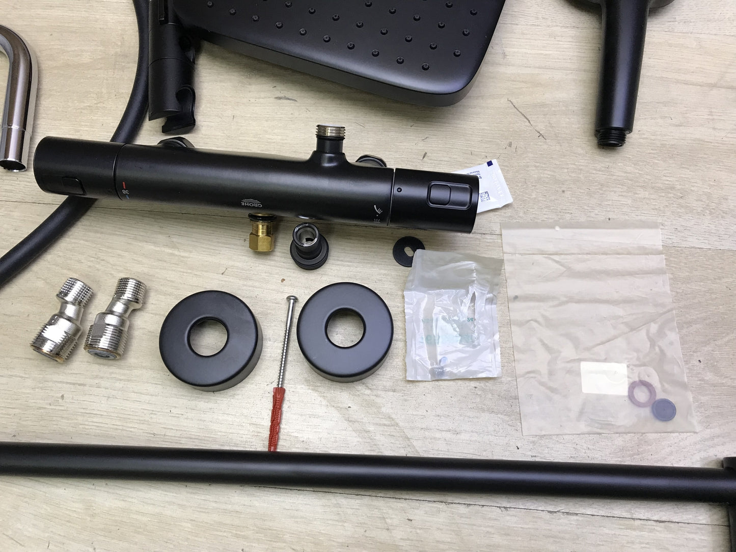 GROHE Vitalio 250 Duschsystem 266962431, wassersparend, I31944