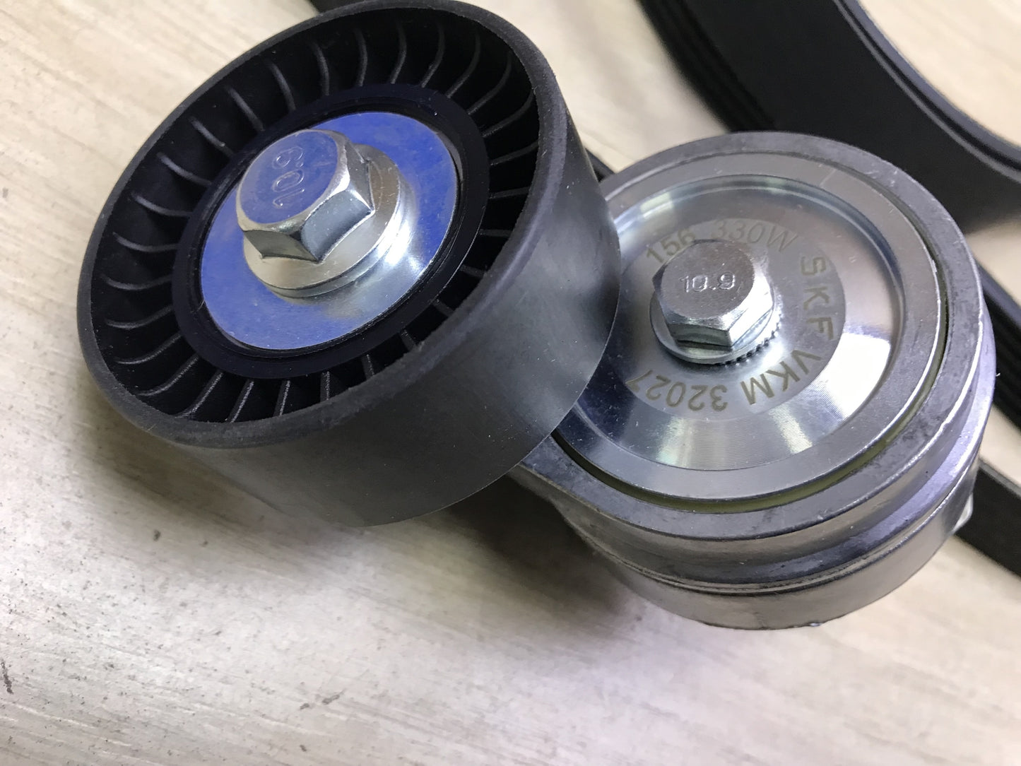 SKF VKMA 32039 Keilrippenriemensatz Schwarz I31073