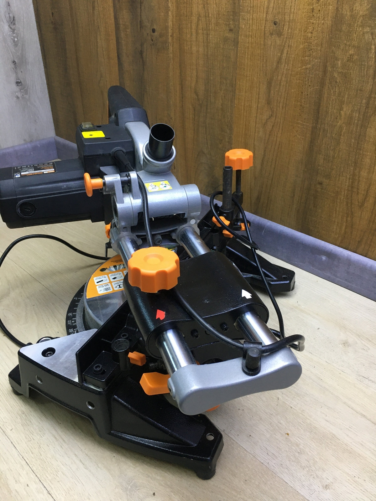 Evolution Rage 3S Gehrungssäge, 210 mm, I31523