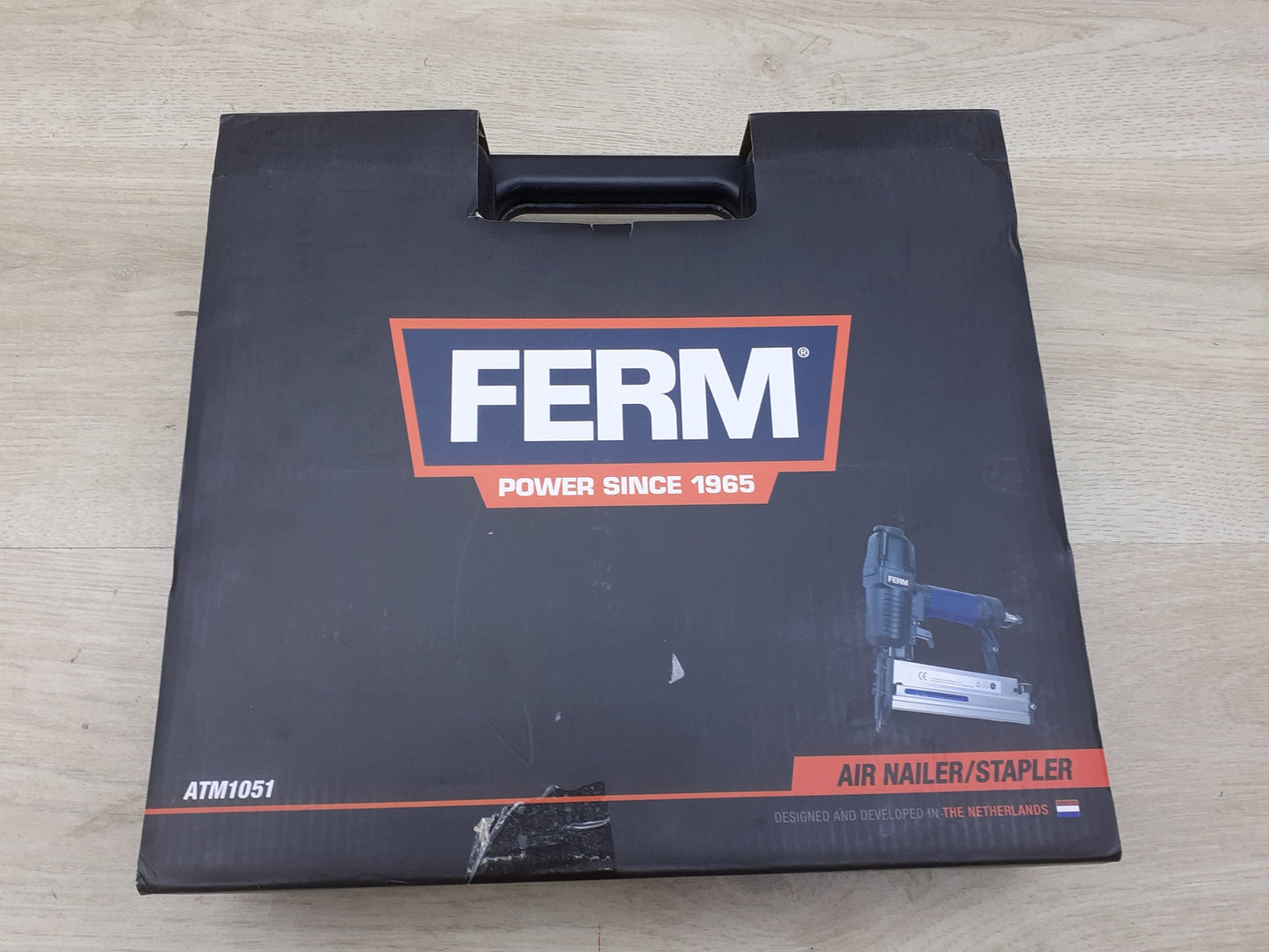 FERM Pneumatische Tacker ATM1051, DIN/Orion, Weichen Griff, I19911