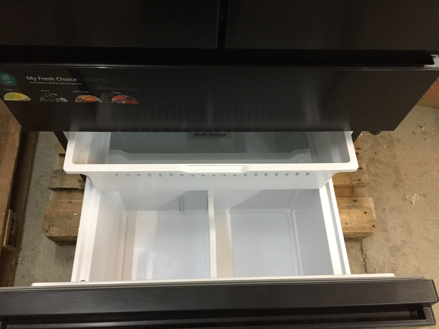 Hisense RF540N4SBF2 Kühlschrank Gefrier- Kombination French Door 480 L NoFrost