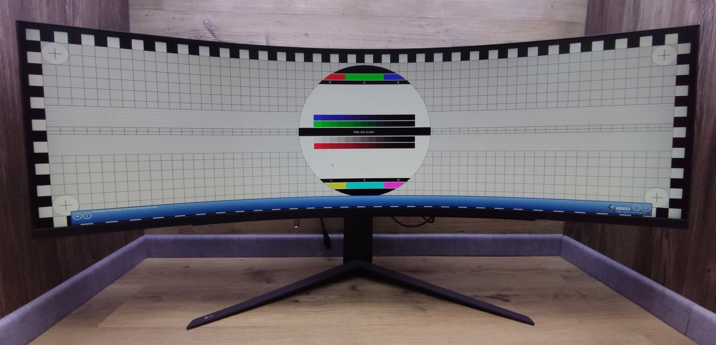 LG UltraGear 49GR85DC-B Gaming Monitor 49" QHD 5120x1440 HDR AMD FreeSync 240Hz