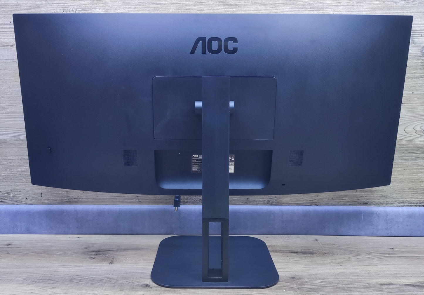AOC CU34V5C/BK Monitor 34" UWQHD 3440x1440 VA HDMI DP USB-C AMD FreeSync 100Hz 