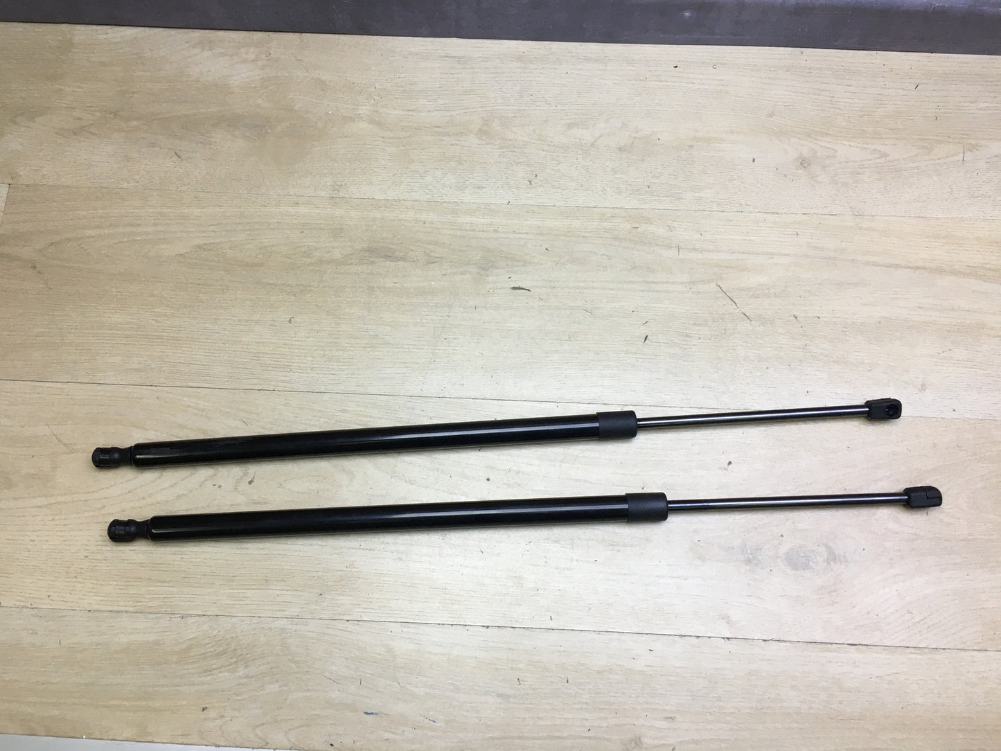 Frankberg GS62570 2x Gasfeder, I31074