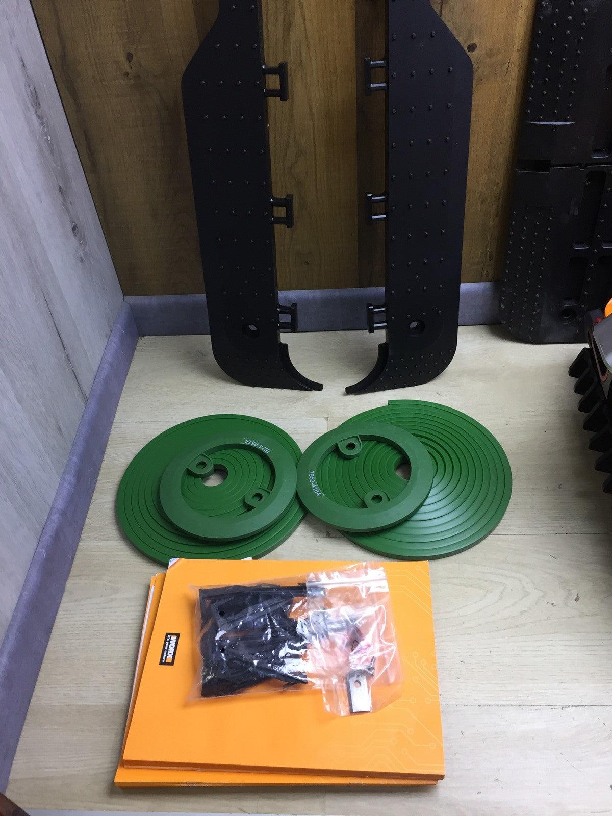 WORX Landroid Vision M800 Mähroboter WR208E.1 für Gärten bis 800m², I33594