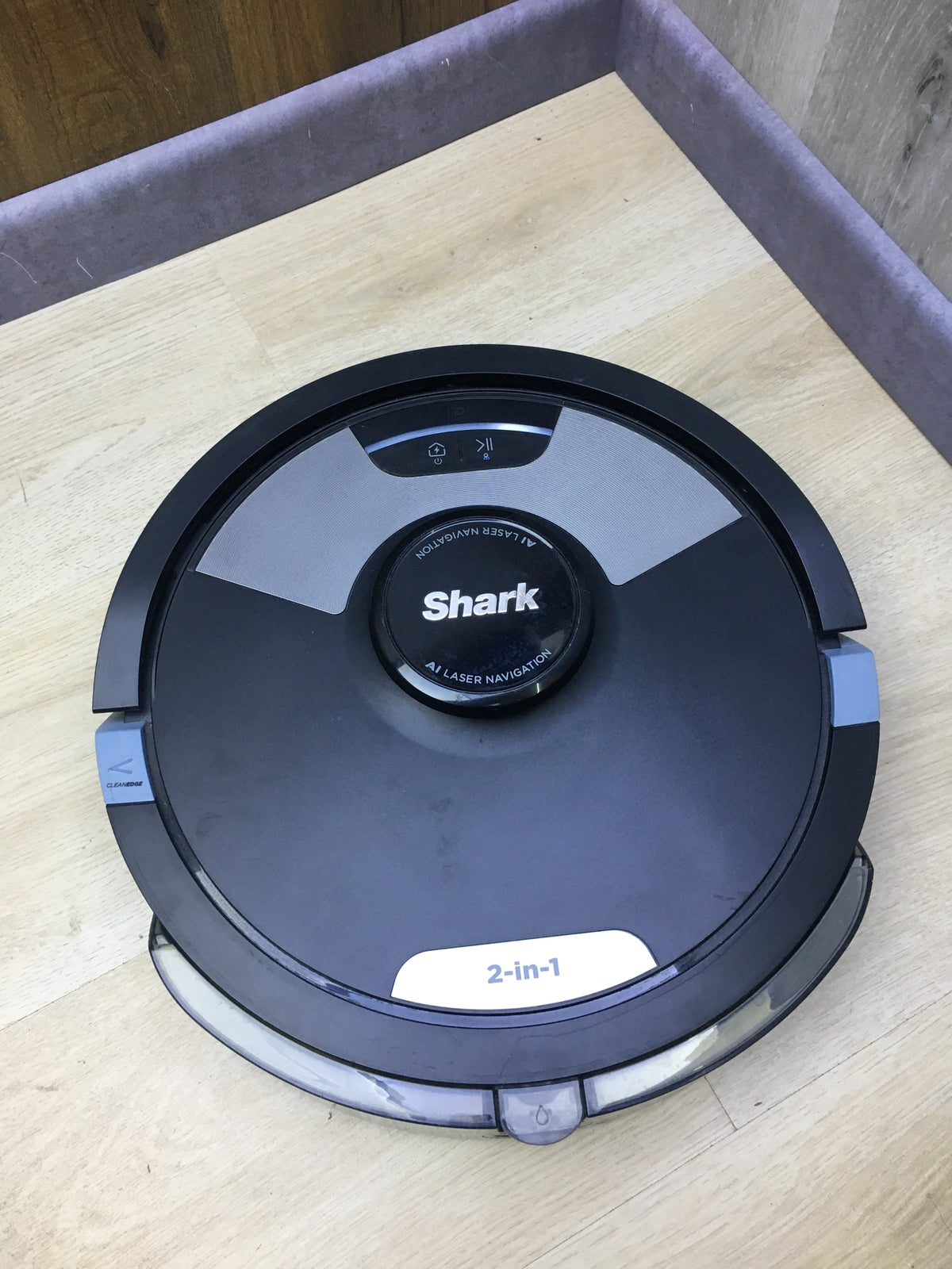 Shark AI Ultra robot vacuum with mop RV2600WDEU, I29759