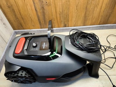 MOVA LiDAX Ultra 1200 Mähroboter ohne Begrenzungskabel LiDAR KI Vision MXXM4100