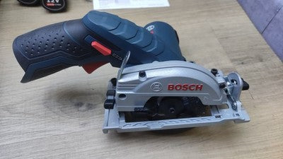 Bosch Professional GKS 12V-26 Akku-Handkreissäge 2 Akkus 3.0Ah