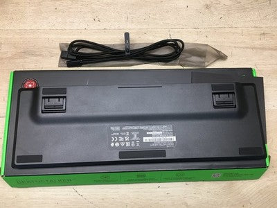Razer DeathStalker V2 Optische Low-Profile-Gaming-Tastatur, UK-Layout