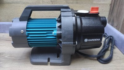 Gardena Gartenpumpe 3700/4 Basic (9014-47)