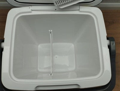 PEME ioEss-L Kühlbox 12V 230V 22,9 L mit Steckdose für Camping