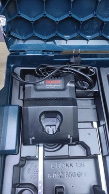 Bosch Professional GKS 12V-26 Akku-Handkreissäge 2 Akkus 3.0Ah