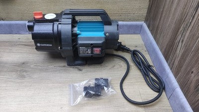 Gardena Gartenpumpe 3700/4 Basic (9014-47)