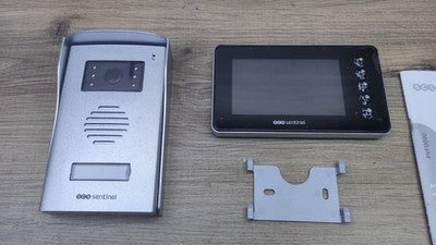SCS Sentinel PVF0050 Verkabelte Video-Türsprechanlage VisioFirst 4.3