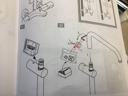 GROHE Vitalio 250 Duschsystem mit Badewannenarmatur 26984001, I41033