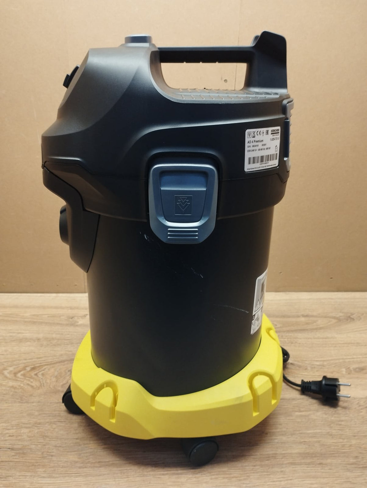 Kärcher AD 4 Premium Aschesauger und Trockensauger 600 W 17 L 1.629-731.0